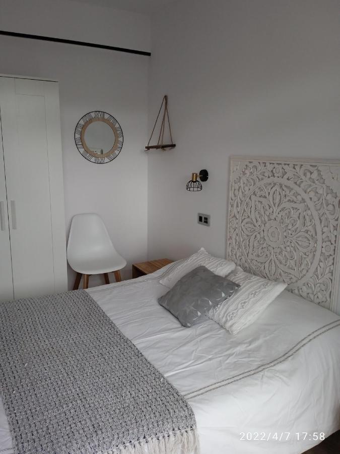 דירות לוגו Apartamento Isaac Junto A La Muralla Romana מראה חיצוני תמונה