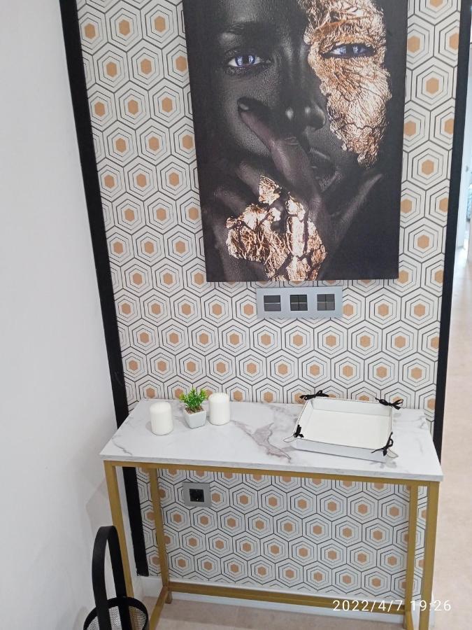 דירות לוגו Apartamento Isaac Junto A La Muralla Romana מראה חיצוני תמונה