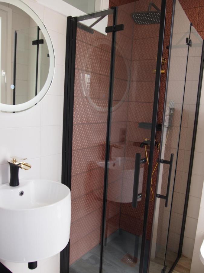 דירות לוגו Apartamento Isaac Junto A La Muralla Romana מראה חיצוני תמונה